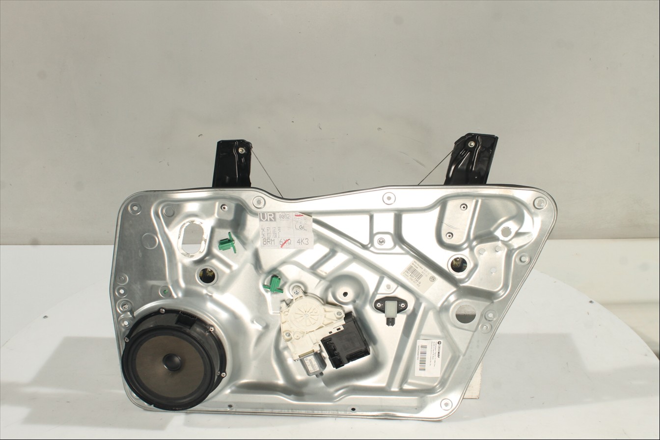 Elevalunas eléctrico puerta Del. Der.