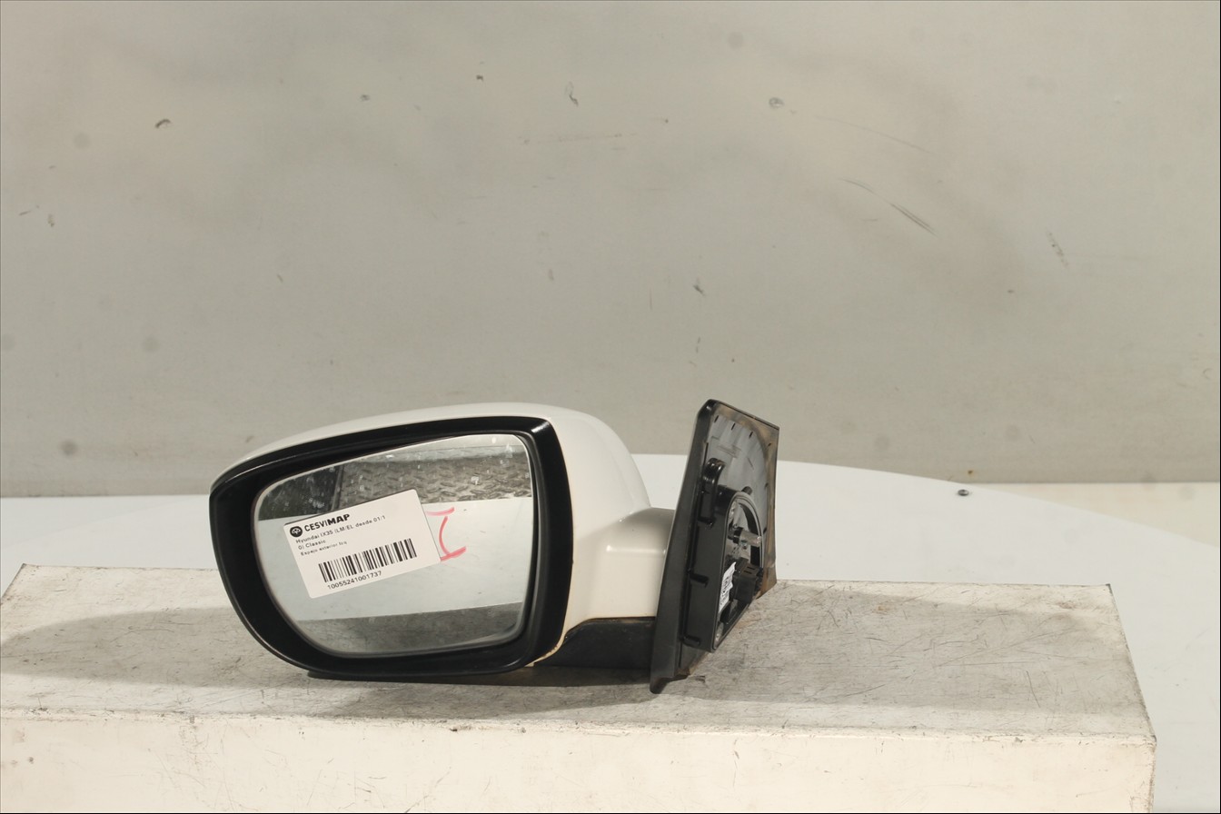 Espejo exterior Izq.