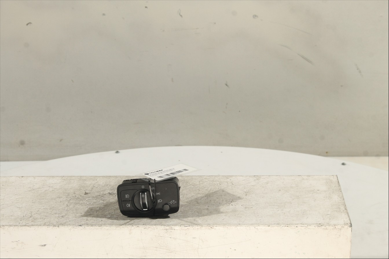 Interruptor y palanca de luces