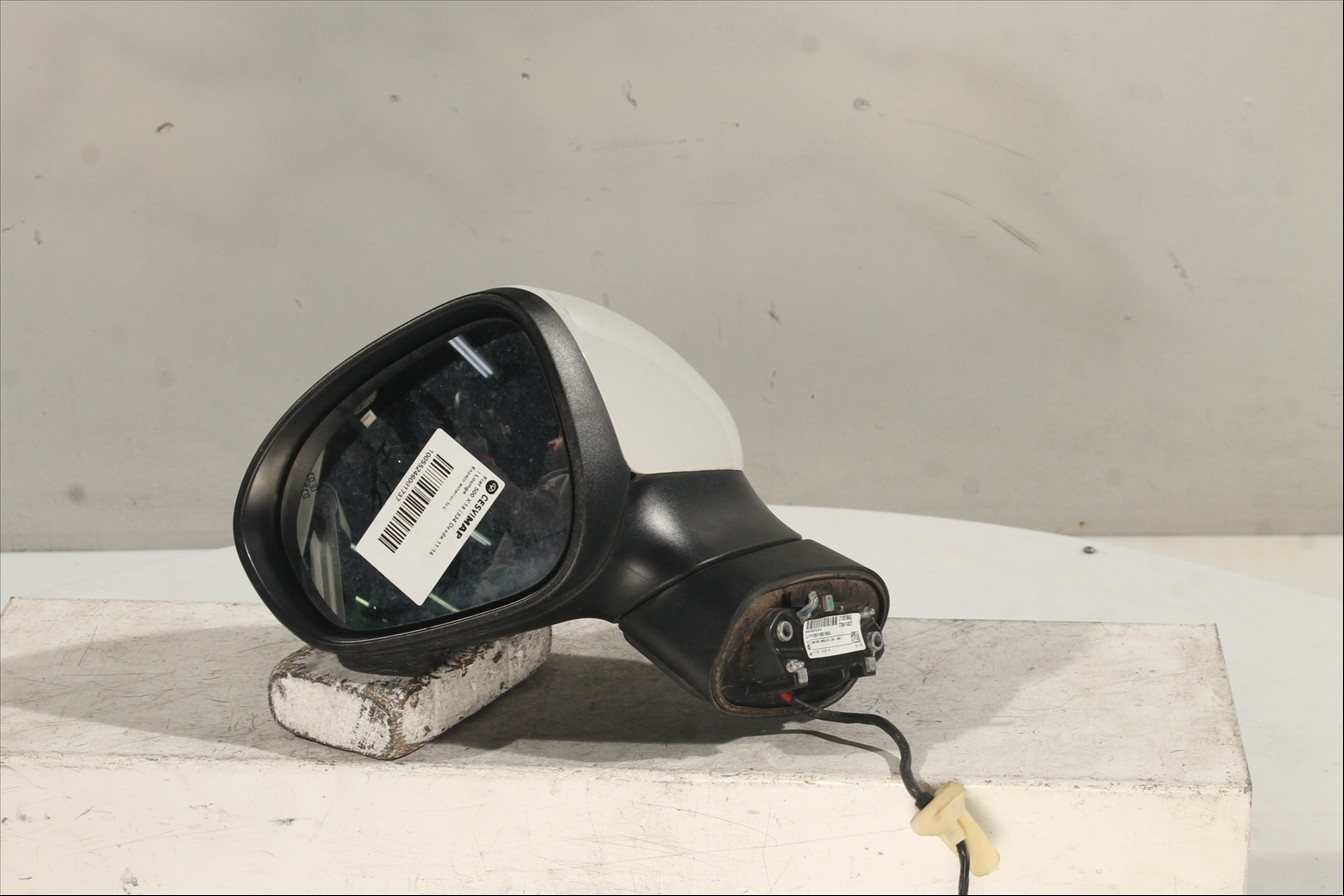 Espejo exterior Izq.