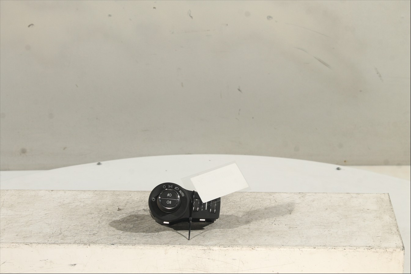 Interruptor y palanca de luces