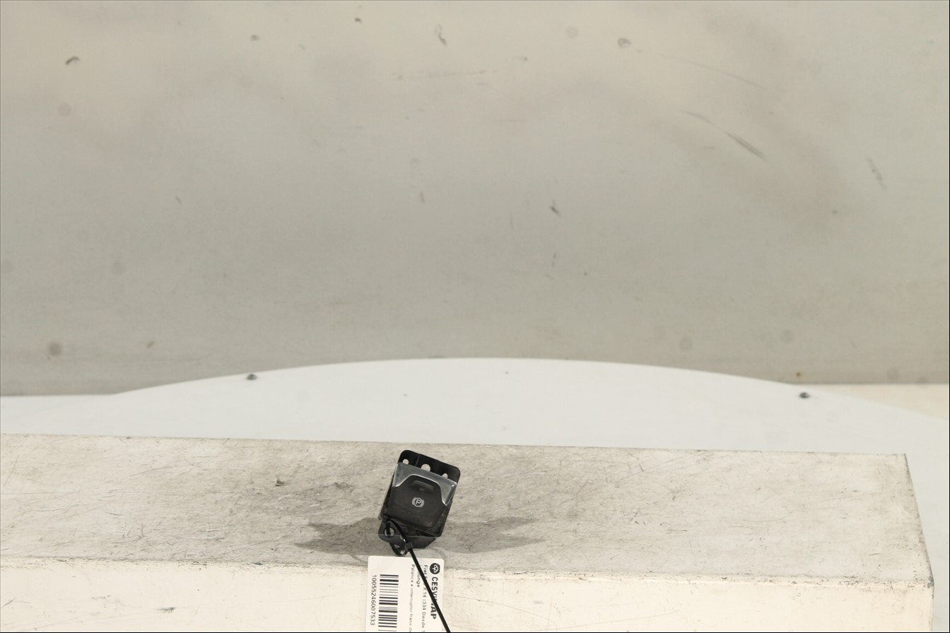 Palanca e interruptor freno de mano