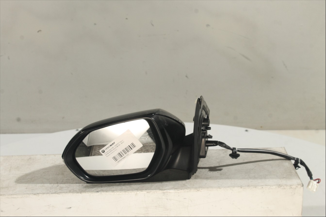 Espejo exterior Izq.