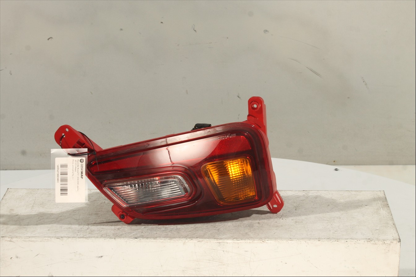 Piloto antiniebla Tra. Izq.