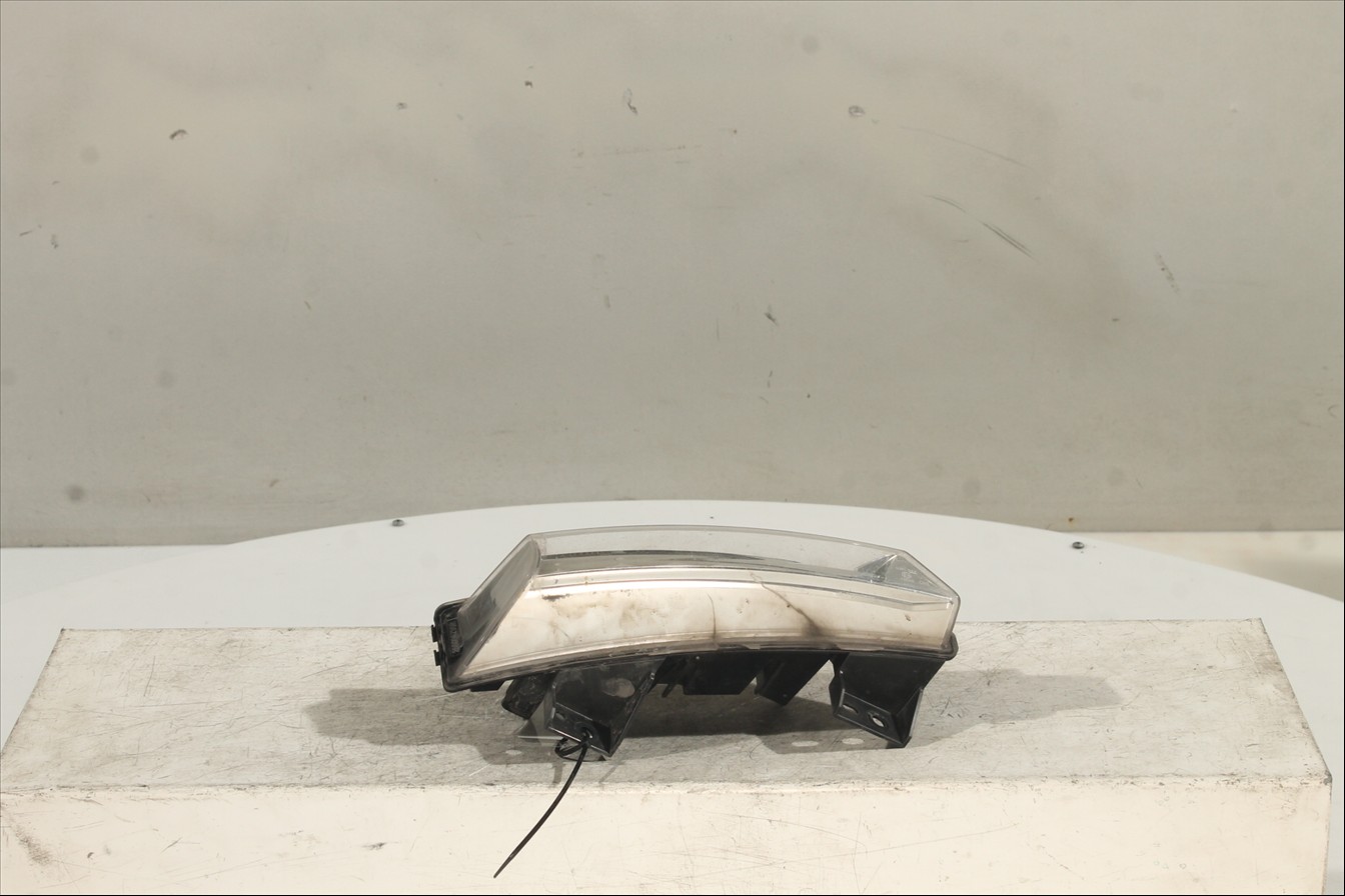 Piloto luz diurna Der.