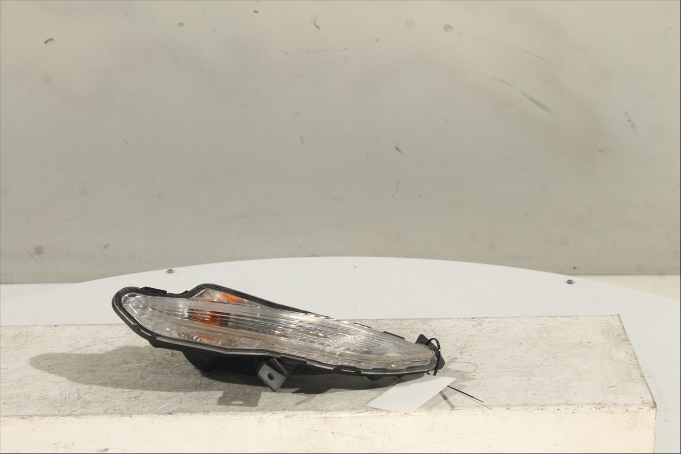 Piloto intermitente Del. Izq.