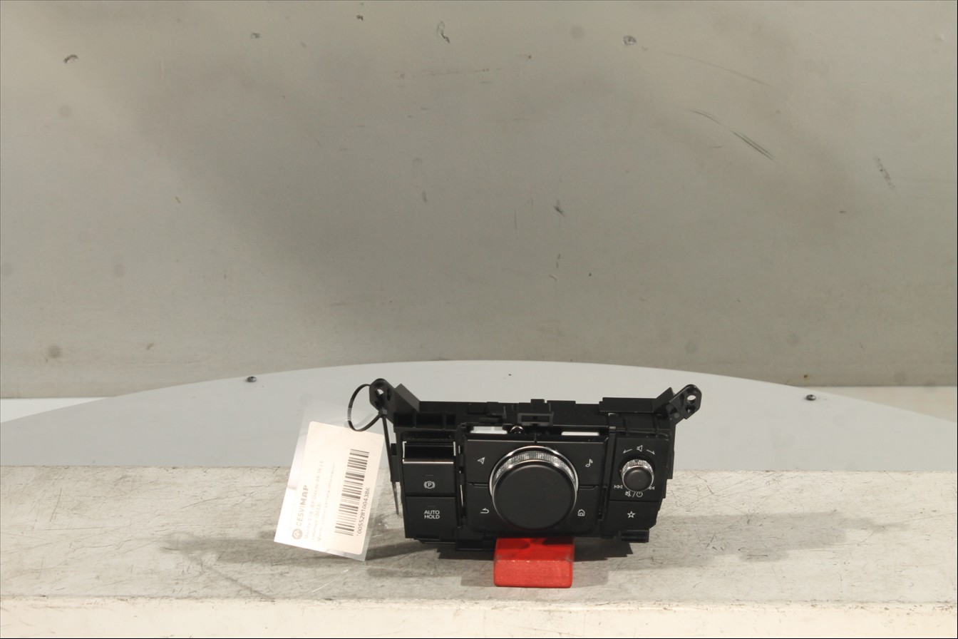 Mando control pantalla informacion