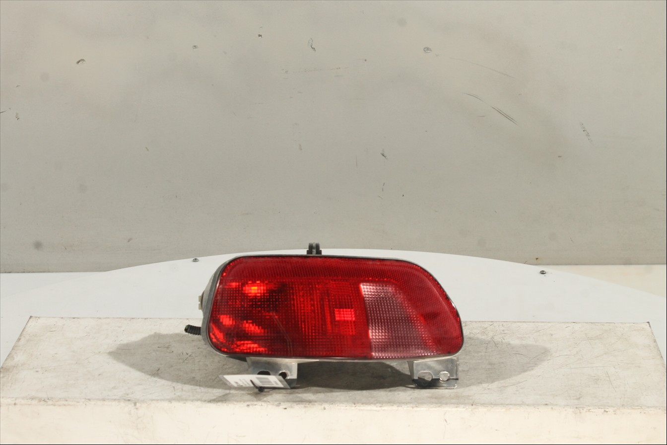 Piloto antiniebla Tra. Der.