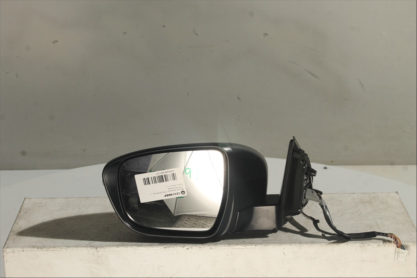 Espejo exterior Izq.