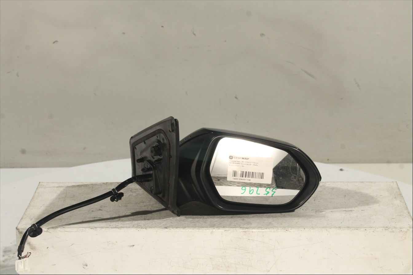 Espejo exterior Der.