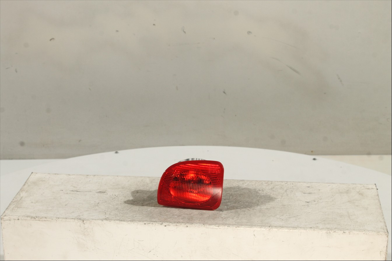 Piloto antiniebla Tra. Izq.