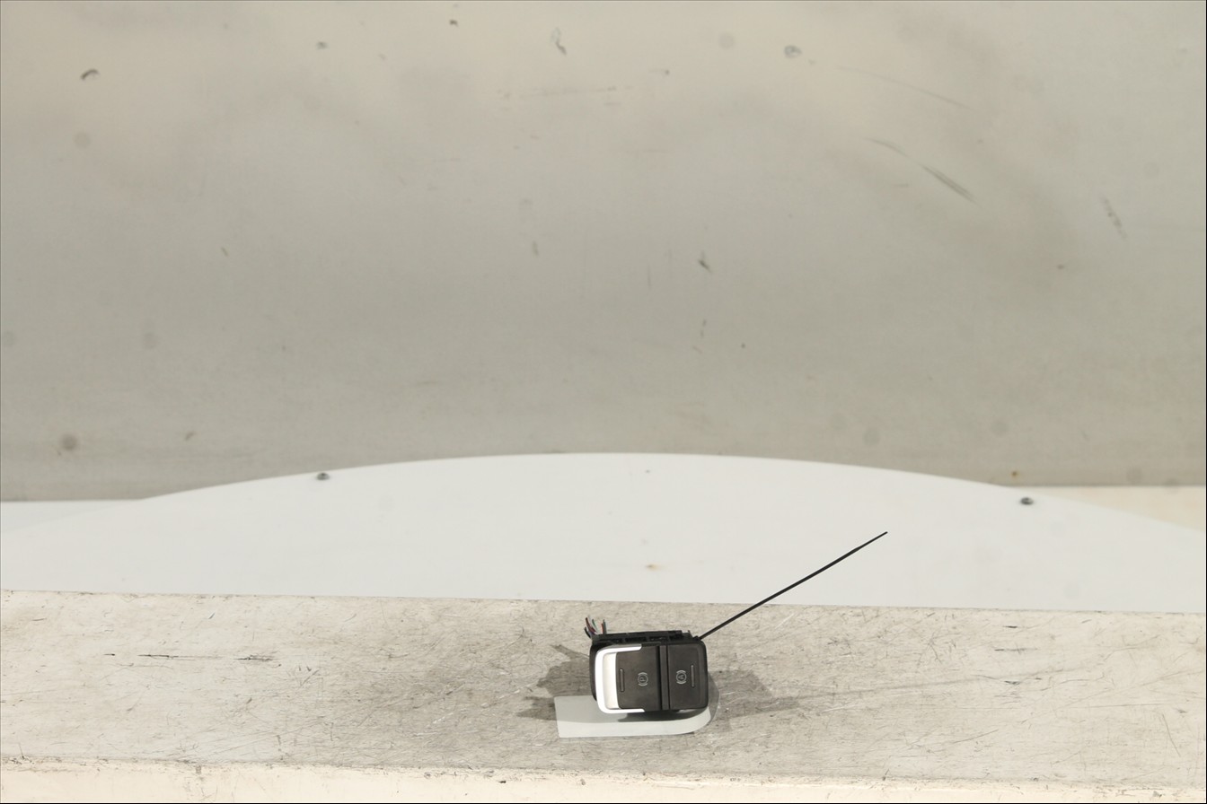 Palanca e interruptor freno de mano