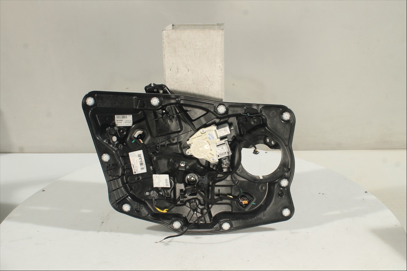 Elevalunas eléctrico puerta Del. Izq.