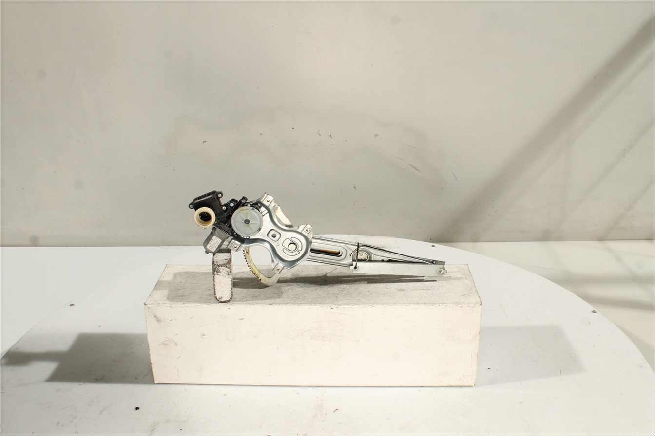 Elevalunas eléctrico puerta Del. Izq.