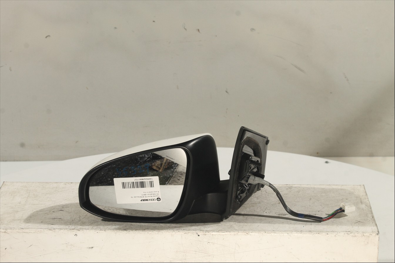 Espejo exterior Izq.