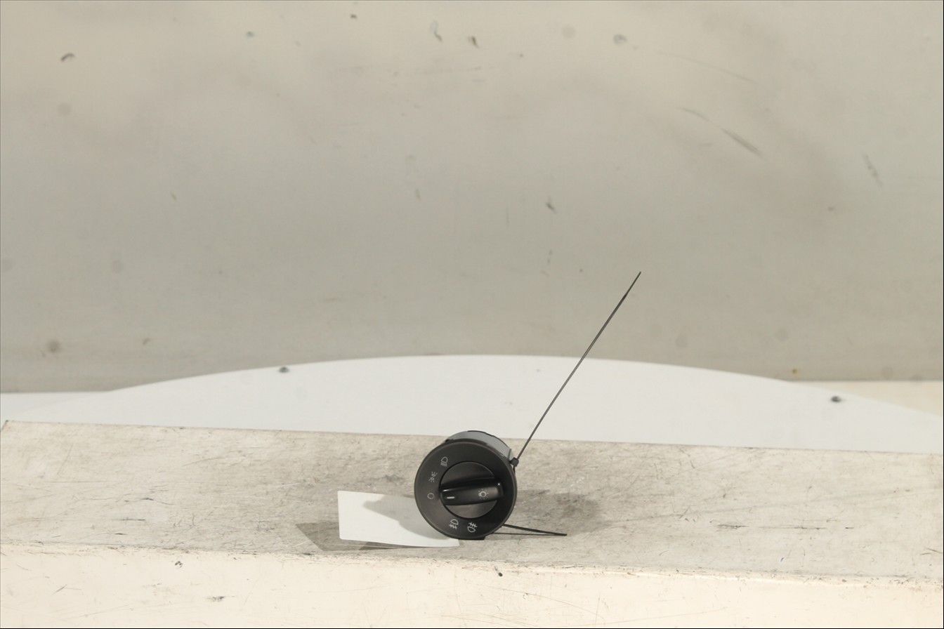 Interruptor y palanca de luces