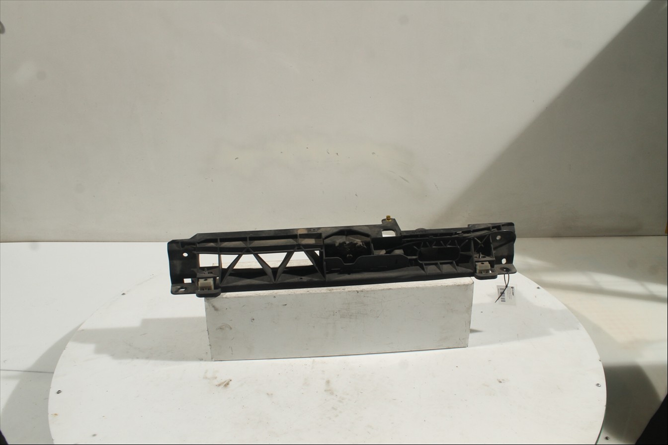 Chapa unión alojamiento faros