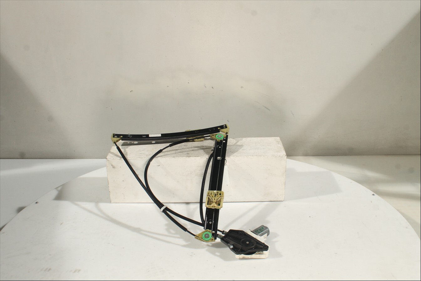 Elevalunas eléctrico puerta Del. Izq.