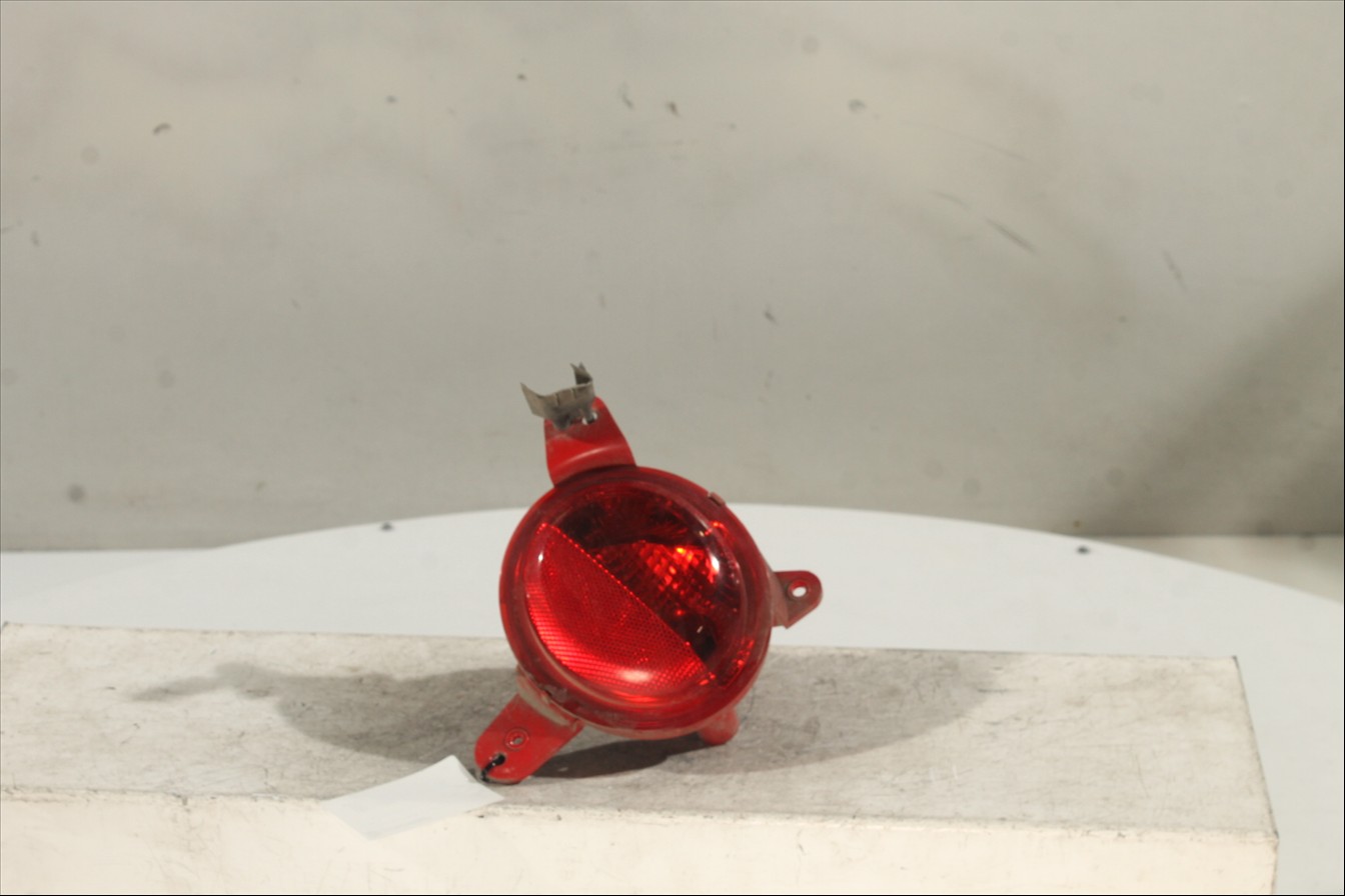 Piloto antiniebla Tra. Izq.