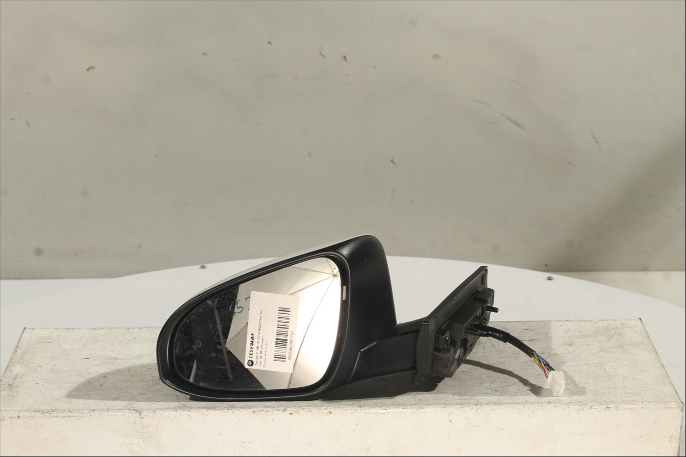 Espejo exterior Izq.