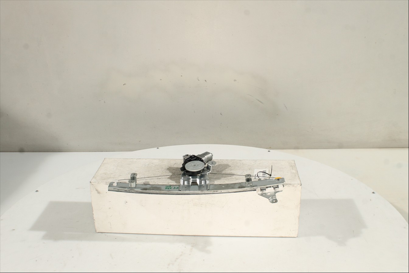 Elevalunas eléctrico puerta Del. Izq.