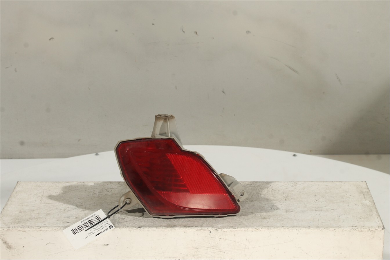 Piloto antiniebla Tra. Der.