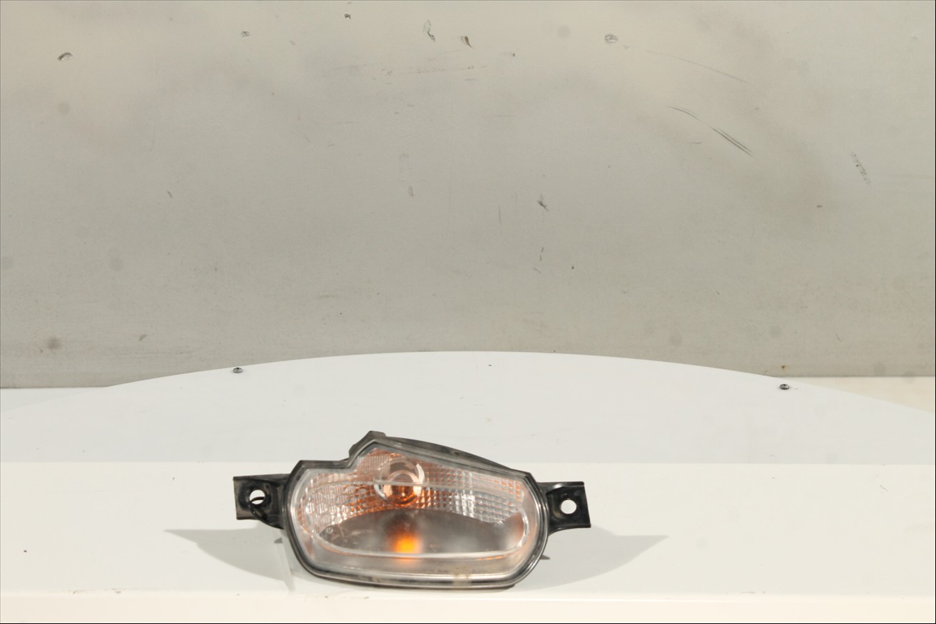 Piloto intermitente Del. Der.