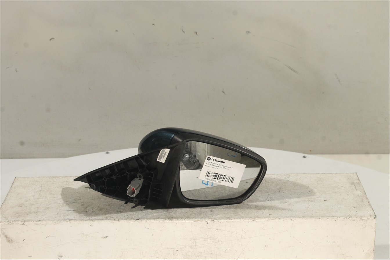 Espejo exterior Der.