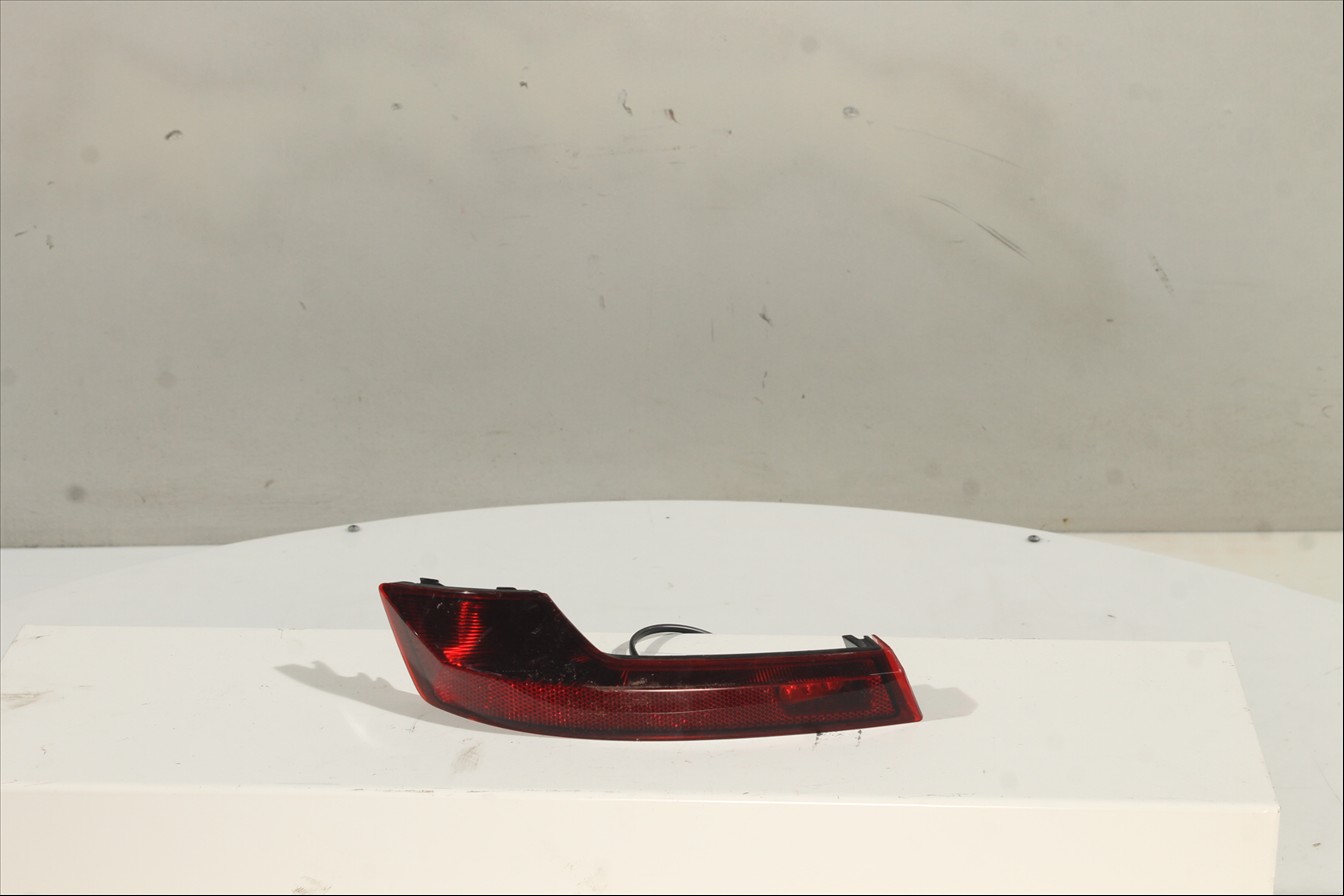 Piloto antiniebla Tra. Izq.