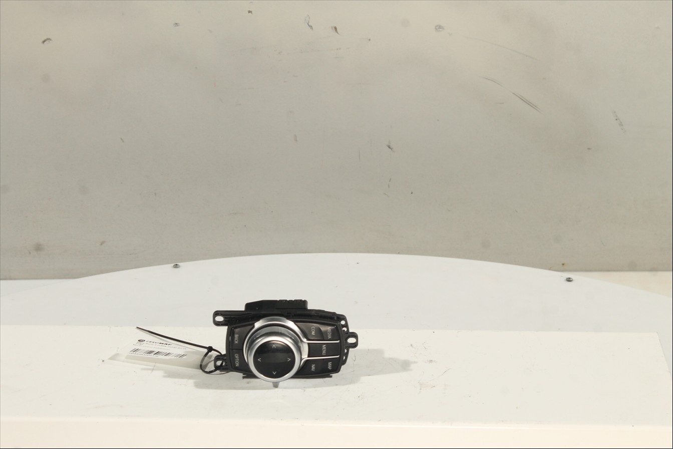 Mando control multifuncion