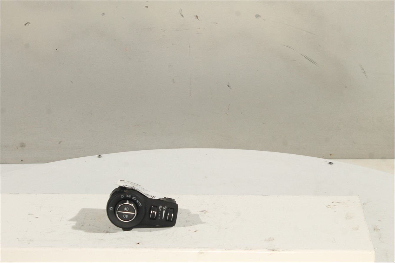 Interruptor y palanca de luces