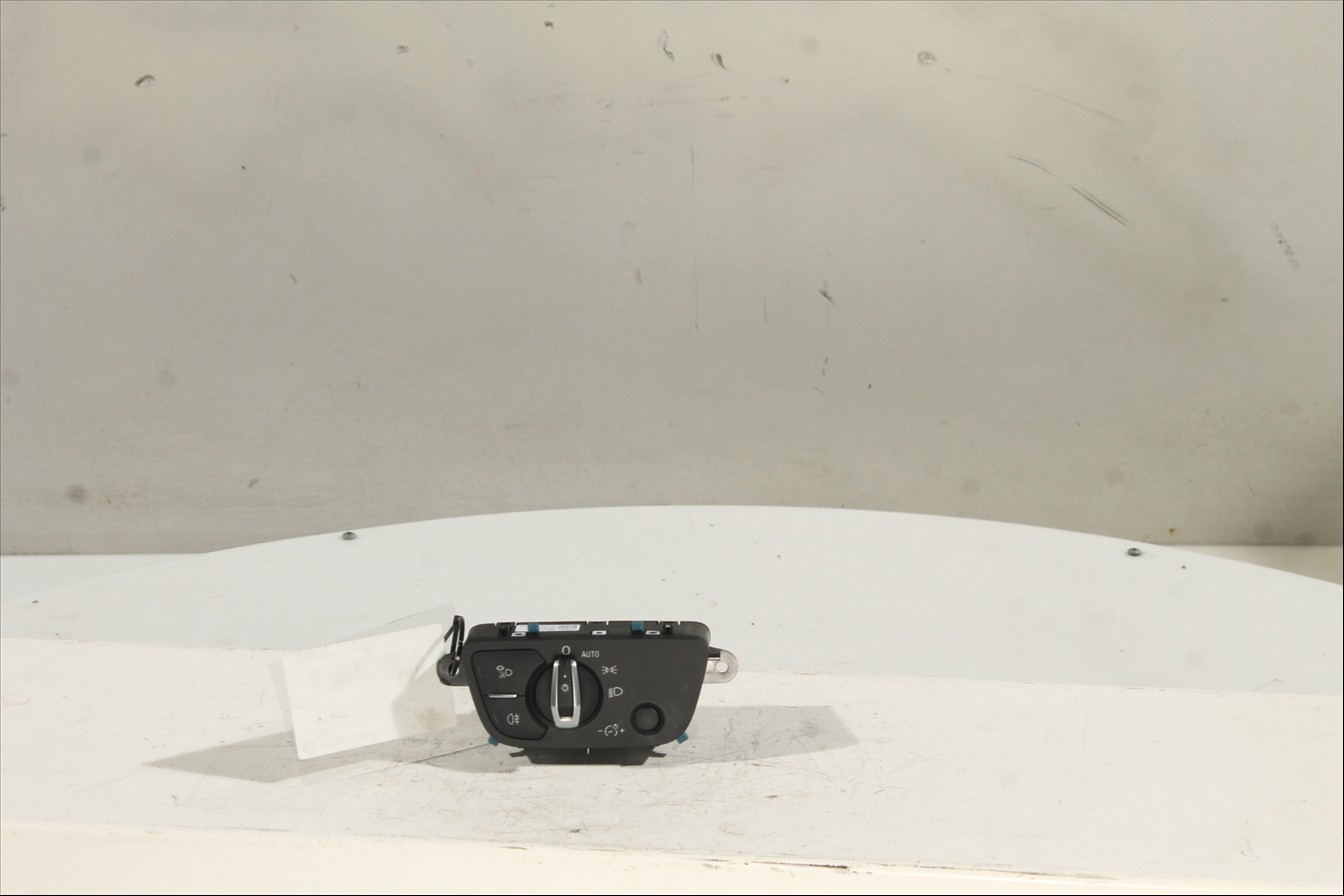 Interruptor y palanca de luces