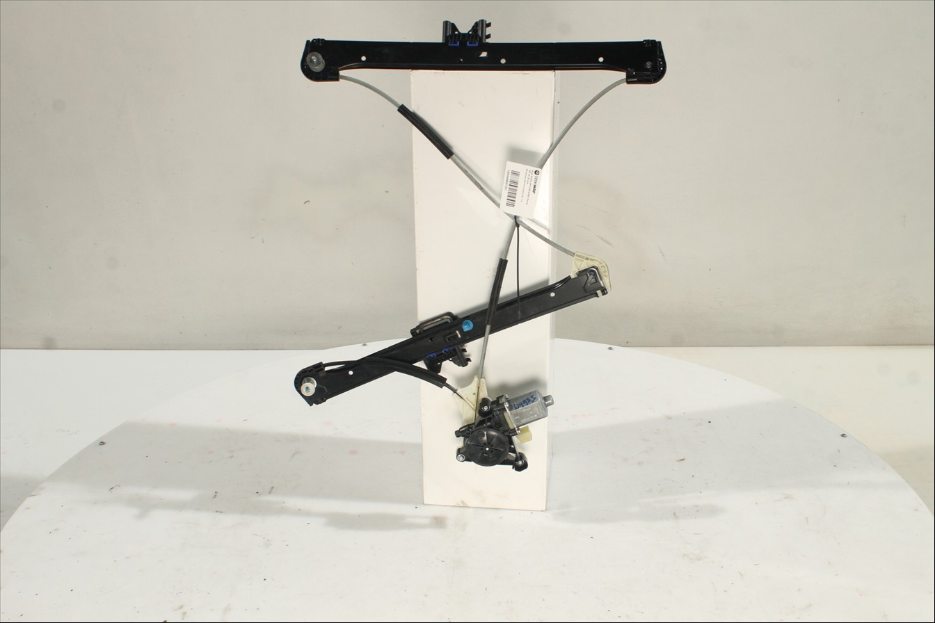 Elevalunas eléctrico puerta Del. Izq.