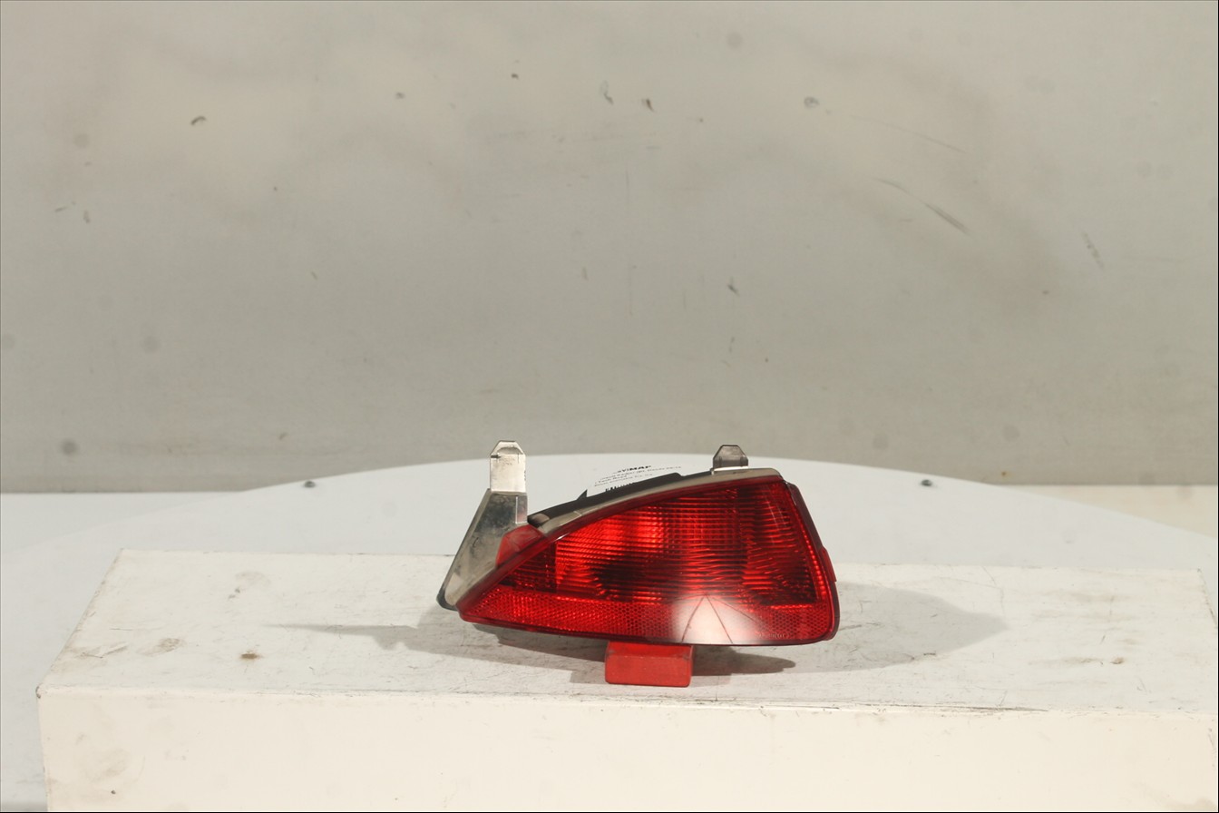 Piloto antiniebla Tra. Izq.