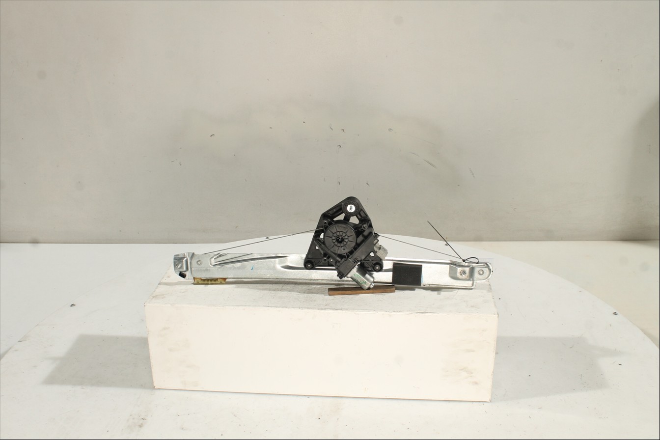 Elevalunas eléctrico puerta Del. Izq.