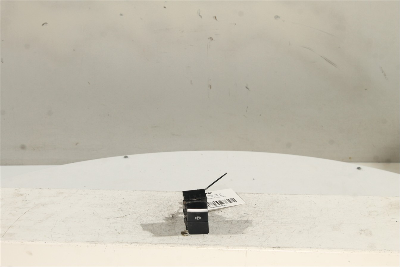 Palanca e interruptor freno de mano