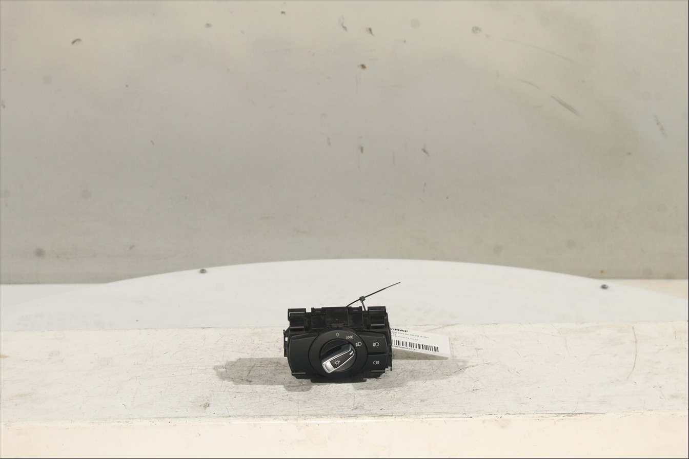 Interruptor y palanca de luces