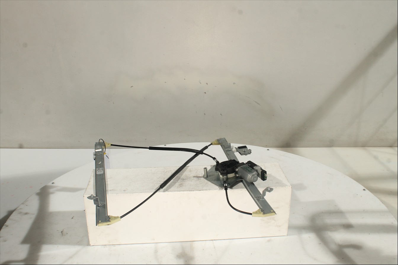 Elevalunas eléctrico puerta Del. Izq.